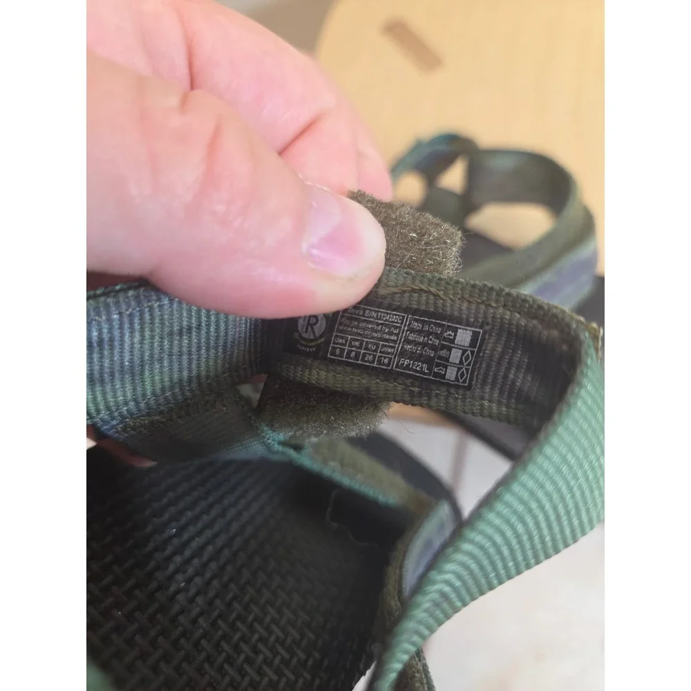 Teva Kids Original Universal Sandals Green Camo 1124222C Kids Size 9